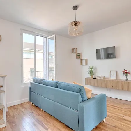 White & Wood - Pour 4 Vitry-sur-Seine